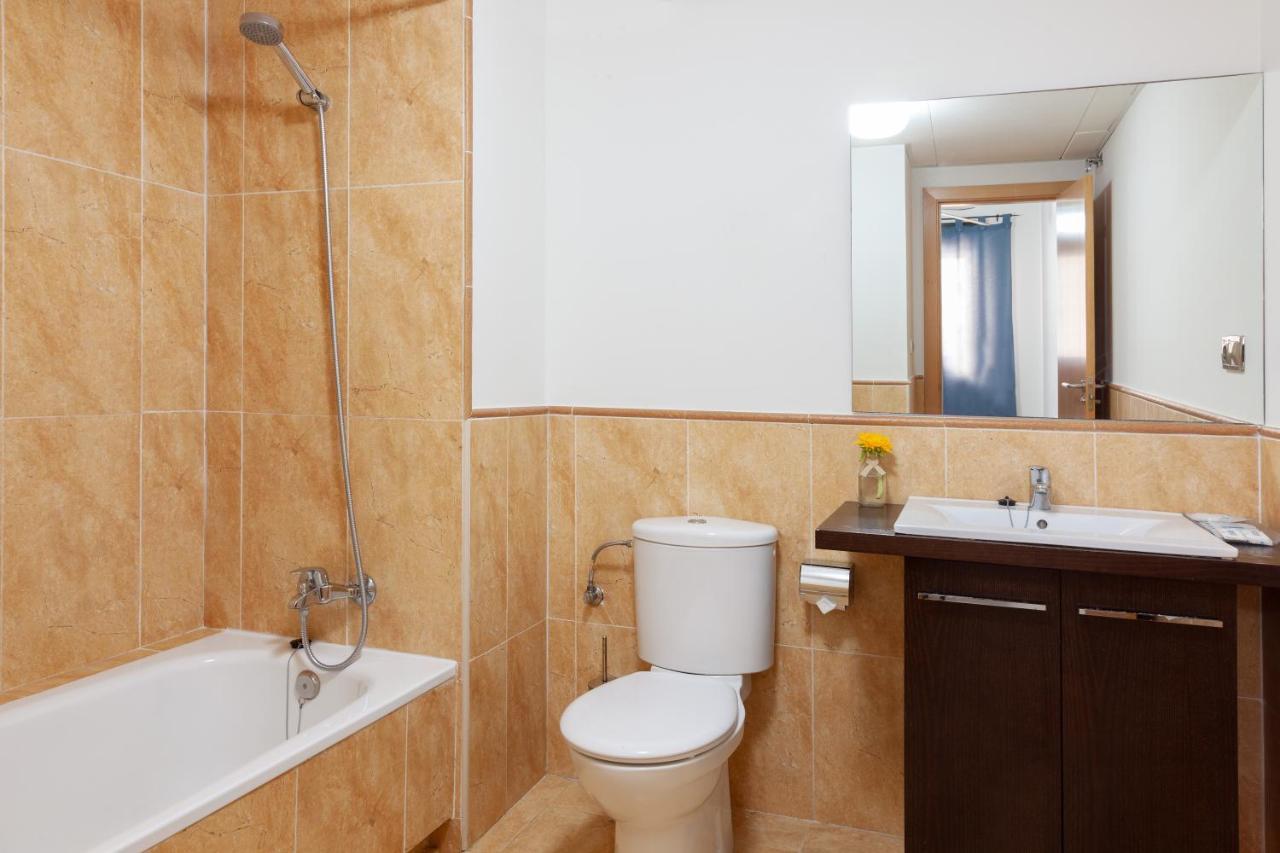 Three-Bedroom Apartment Private Pool