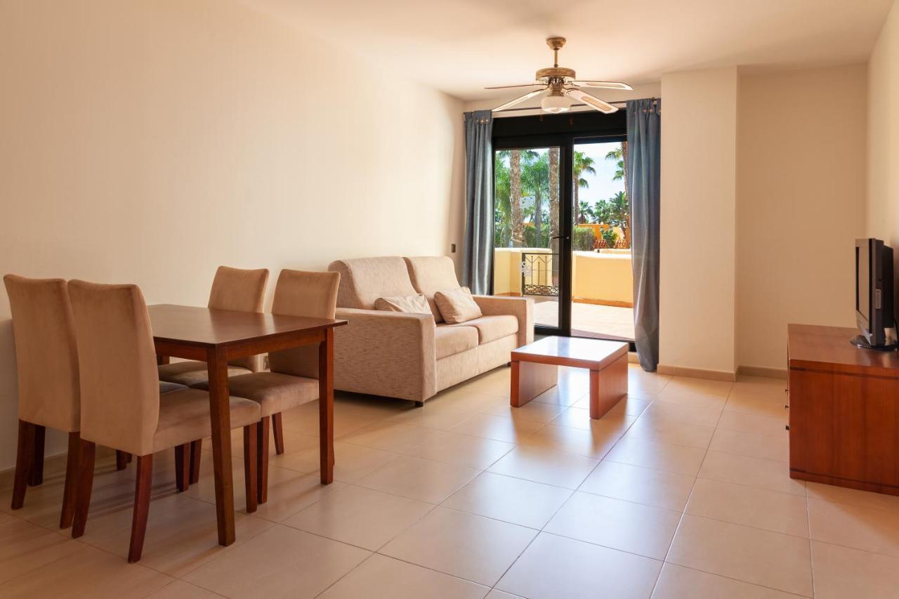 Three-Bedroom Apartment Private Pool